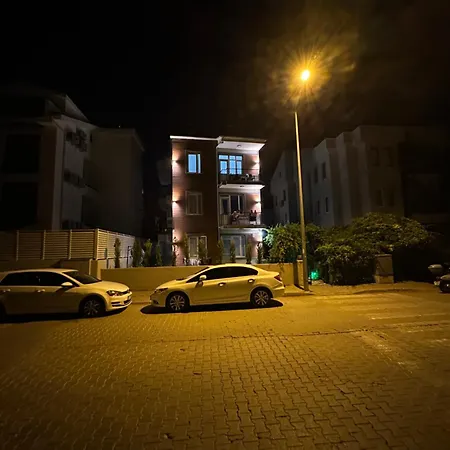 Alas Garden شقة فندقية *